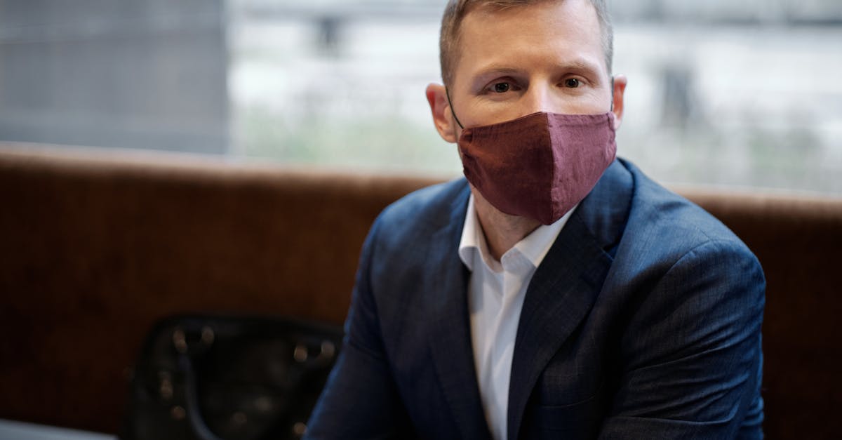 微信号码批发:实名认证账号的注册流程是什么?