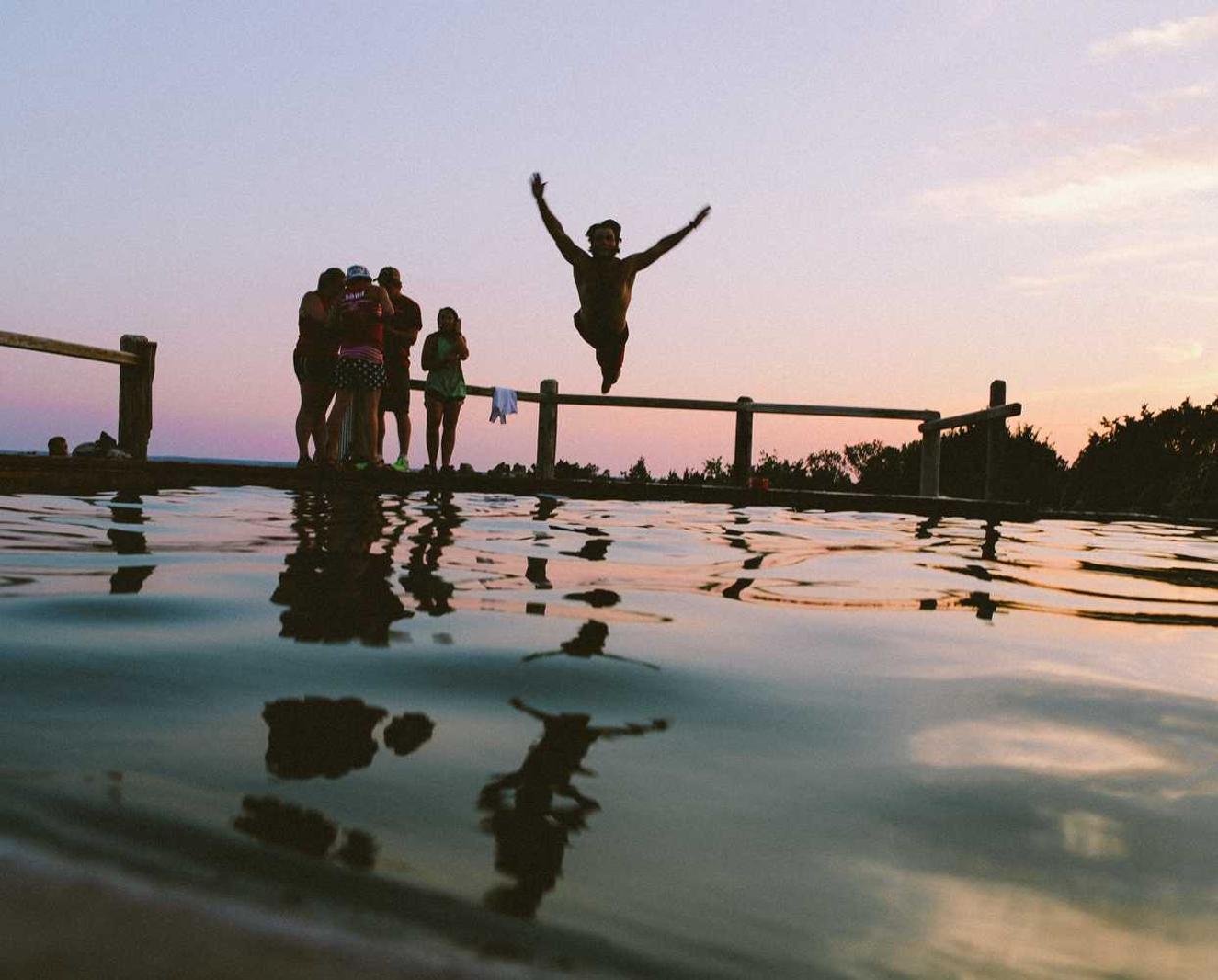 国内微信买卖：福州注册公司代理哪家便宜