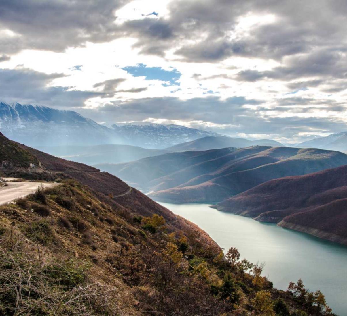 正规的物联卡:详情下载教程福天下app